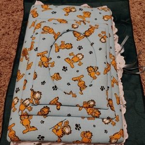 Garfield covered photo album